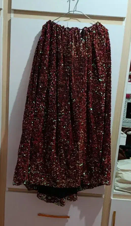 لباس|لباس|لردگان, |دیوار