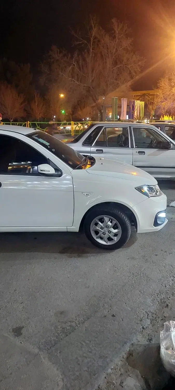 ساینا 1403|خودرو سواری و وانت|قم, انسجام|دیوار