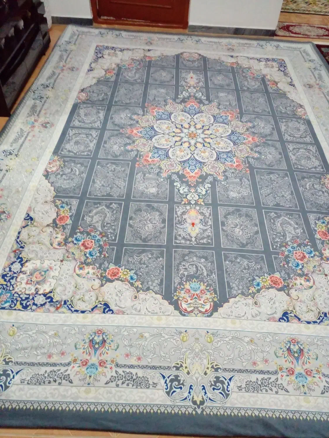 فرش و کاور فرش طوسی|فرش|شفت, |دیوار