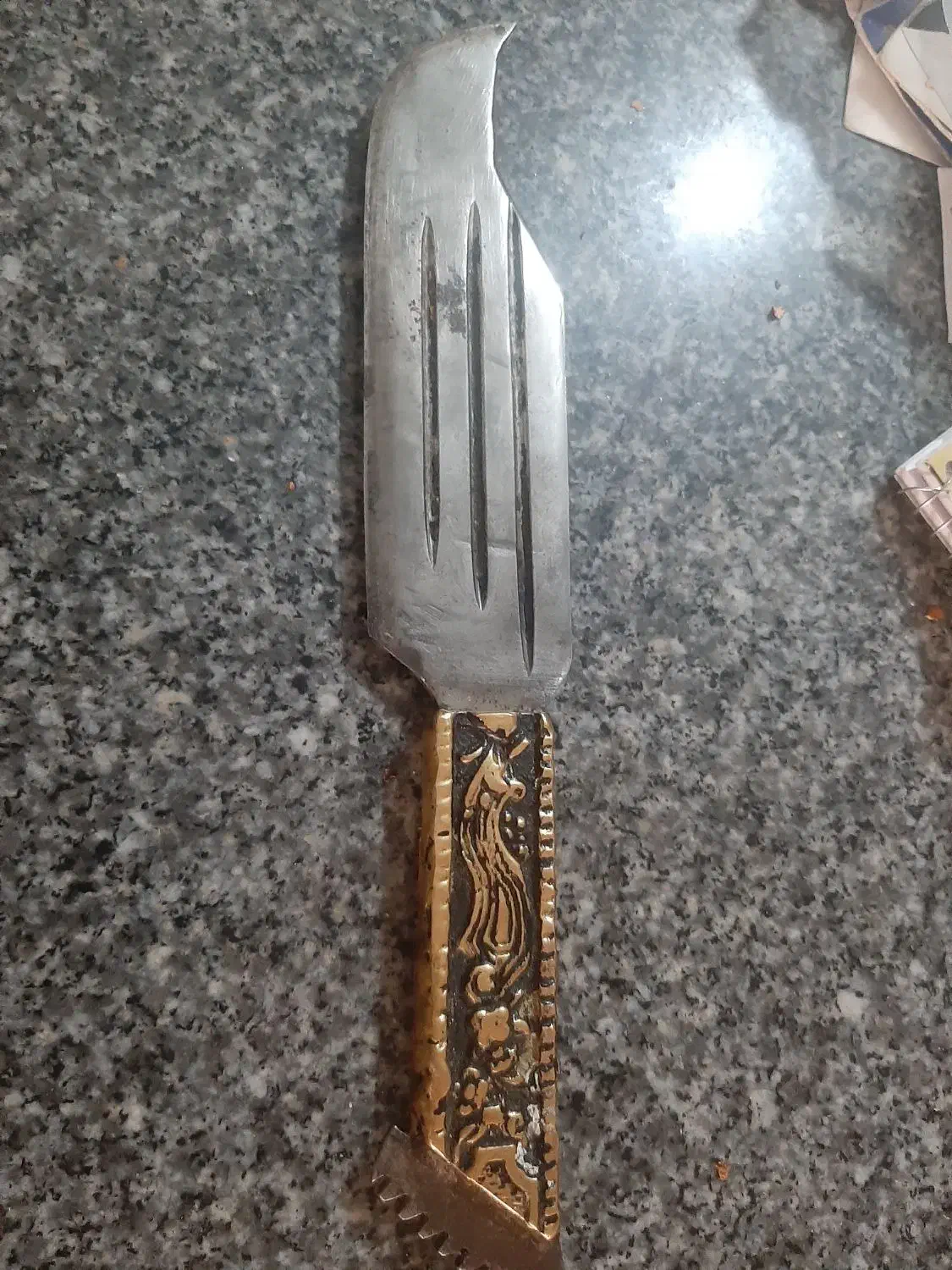 خنجر دسته برنزی قدیمی|کلکسیون اشیاء عتیقه|شیراز, سعدیه شمالی|دیوار