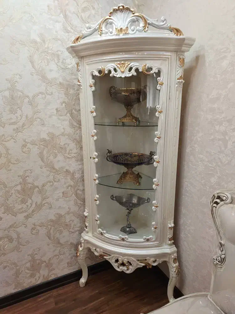 کنسول و اینه و بوفه ست و میزغذاخوری|بوفه، ویترین، کنسول|رشت, گلسار|دیوار