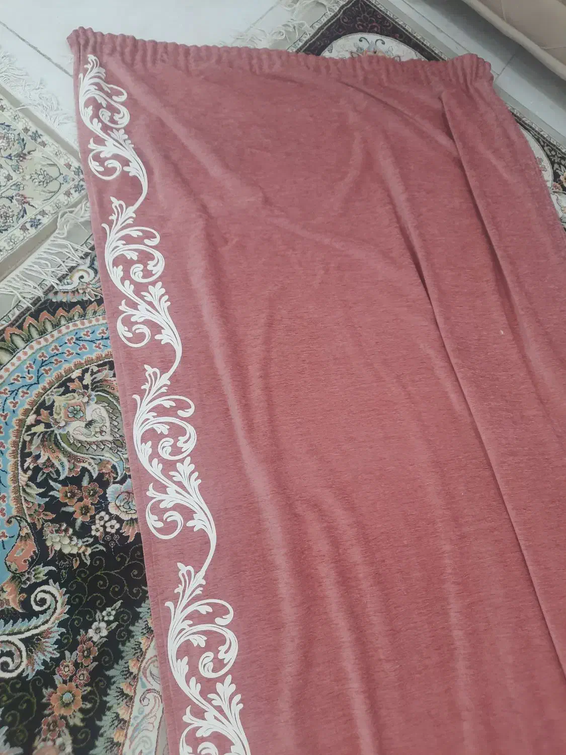 پرده پذیرایی|پرده، رانر، رومیزی|شاهین‌شهر, مخابرات (شهید بهشتی)|دیوار