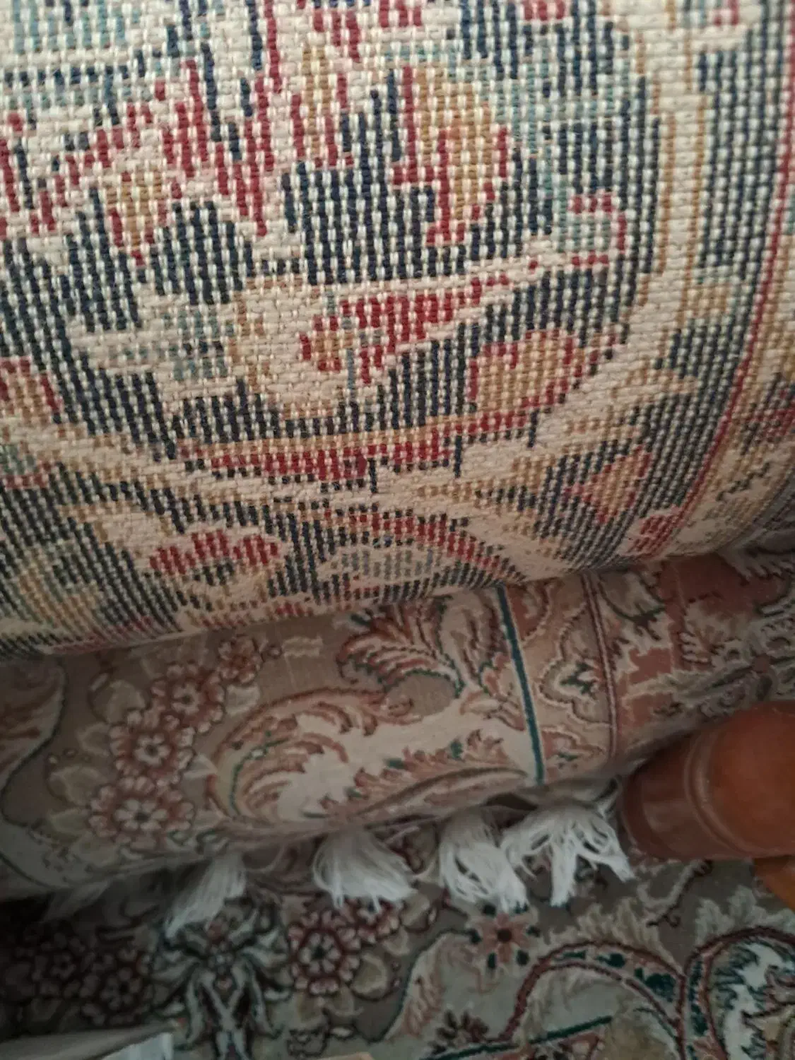 دو عدد فرش ۱۲ متری در حد|فرش|قائم‌شهر, |دیوار