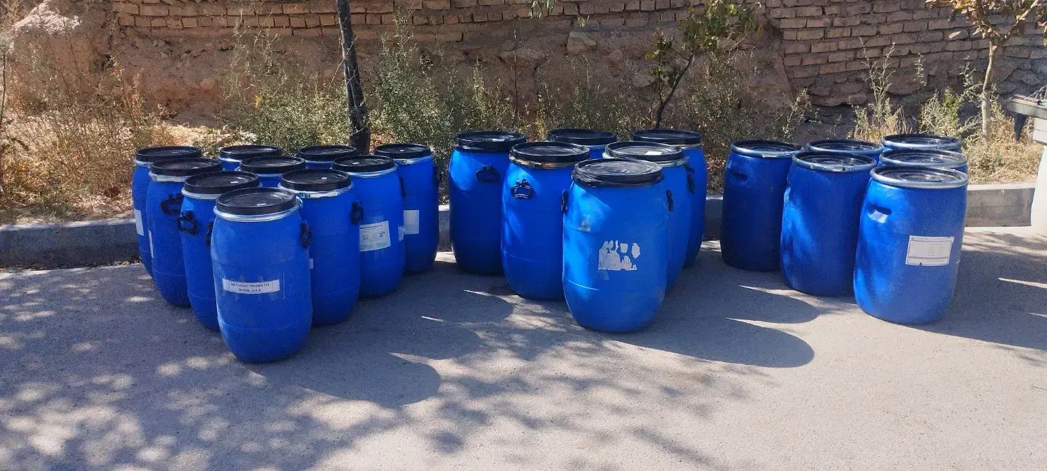 بشکه وگالن|ظروف نگهدارنده، پلاستیکی، یکبارمصرف|ساوه, |دیوار