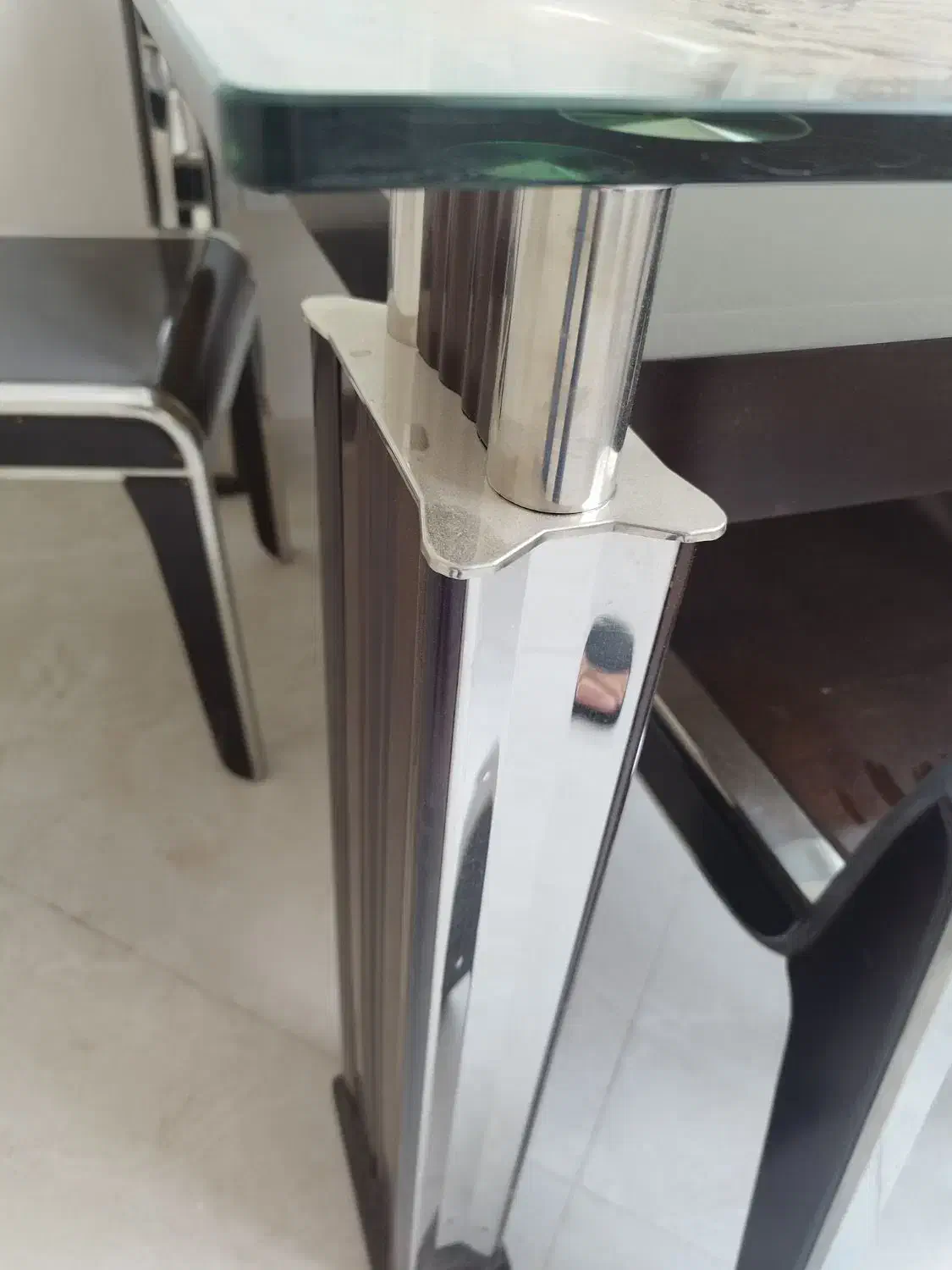 میز غذا خوری|میز و صندلی غذاخوری|تهران, امام زاده عبدالله|دیوار