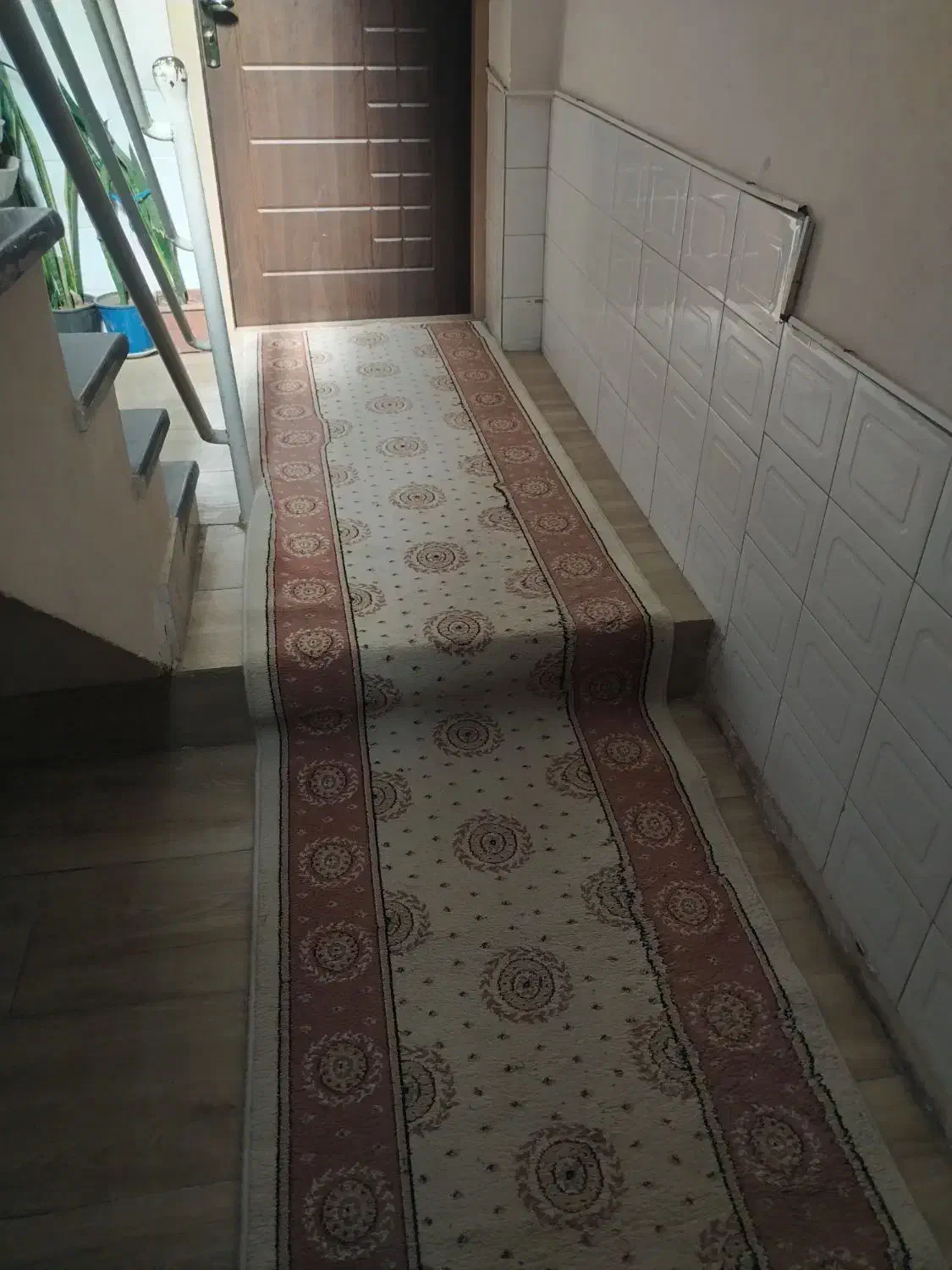 کناره فرش|فرش|سبزوار, پیروزی|دیوار