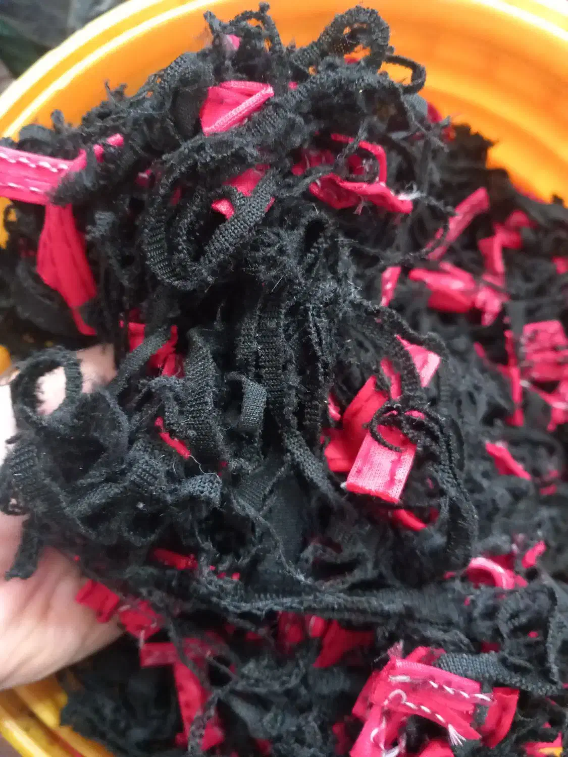 سرقیچی|رختخواب، بالش، پتو|بسطام, |دیوار