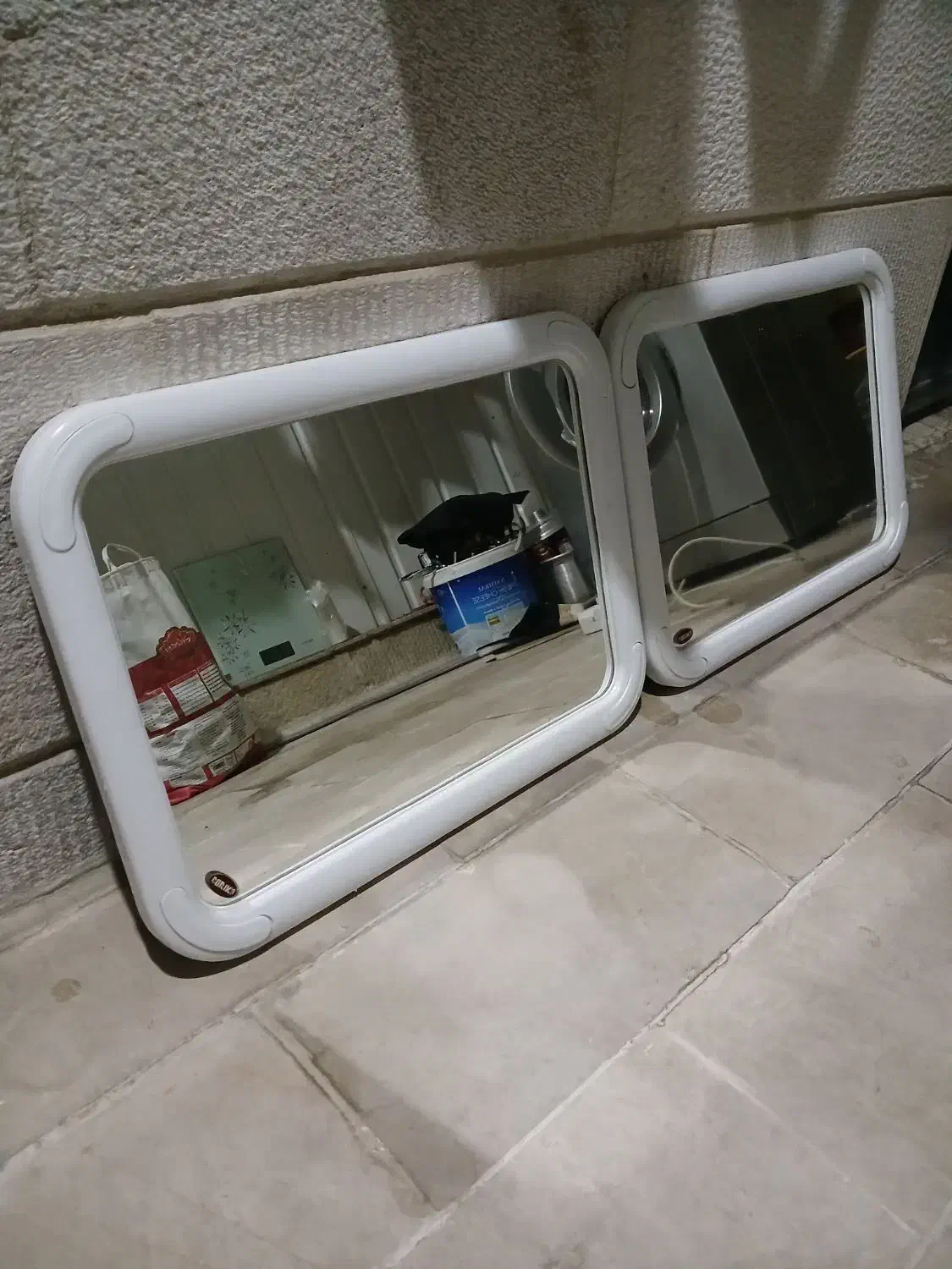 آیینه ارکید و دو تیکه آینه|آینه|کرمانشاه, |دیوار