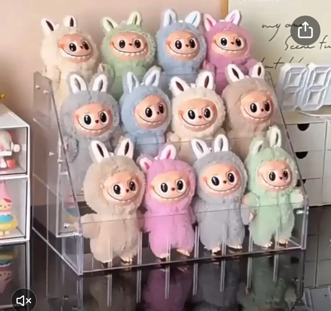 گردنبند آویز لبوبو|بدلیجات|سیرجان, |دیوار