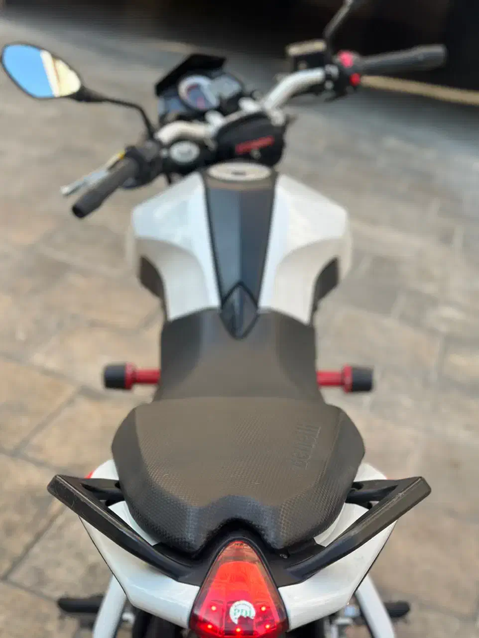 موتور سیکلت بنلی۲۵۰ تک در‌حد ۵ هزارتا کار مدل ۱۳۹۷|موتورسیکلت|تهران, جنت‌آباد جنوبی|دیوار