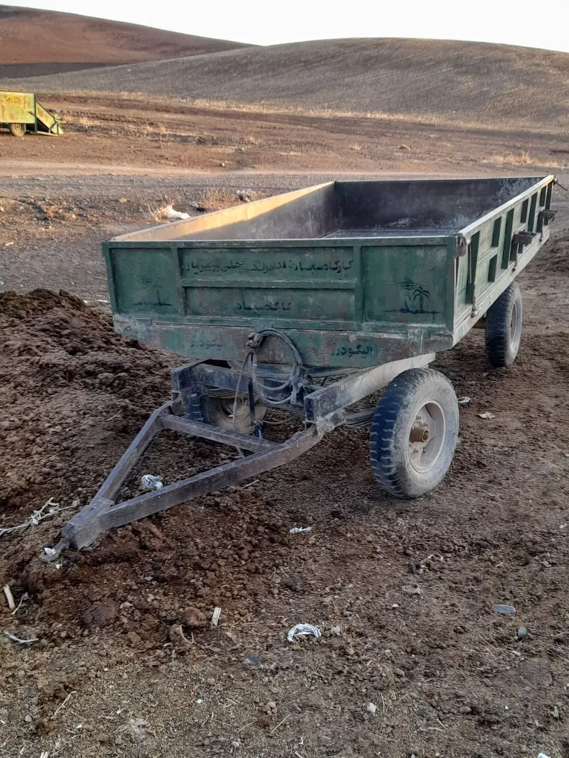 تریلی چهارچرخ|خودرو سنگین|الیگودرز, |دیوار