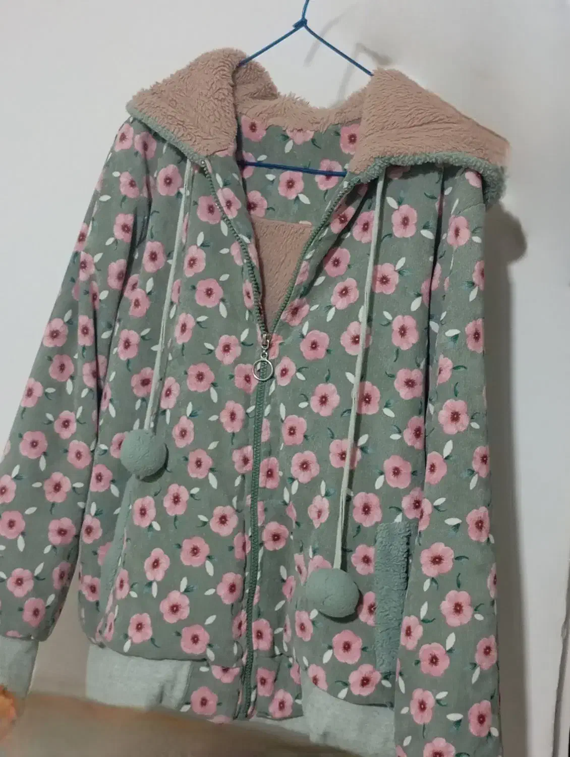 لباس(سویشرت)|لباس|تاکستان, |دیوار