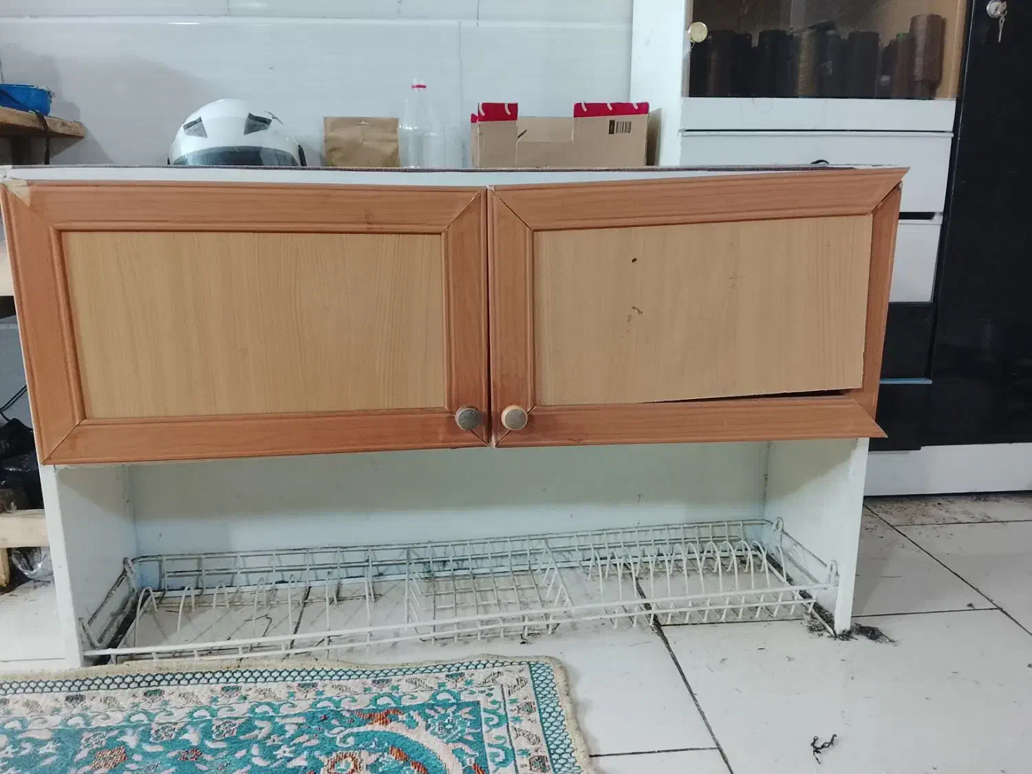 اب چکان کابینت|آب‌چکان و نظم‌دهنده ظروف|بروجرد, |دیوار