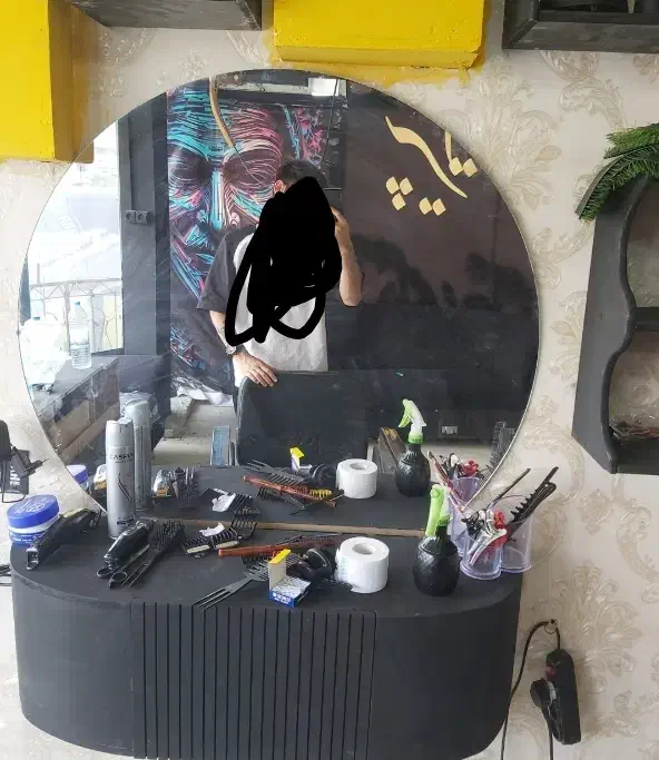 آینه گرد یک در یک|آینه|مسجد سلیمان, |دیوار