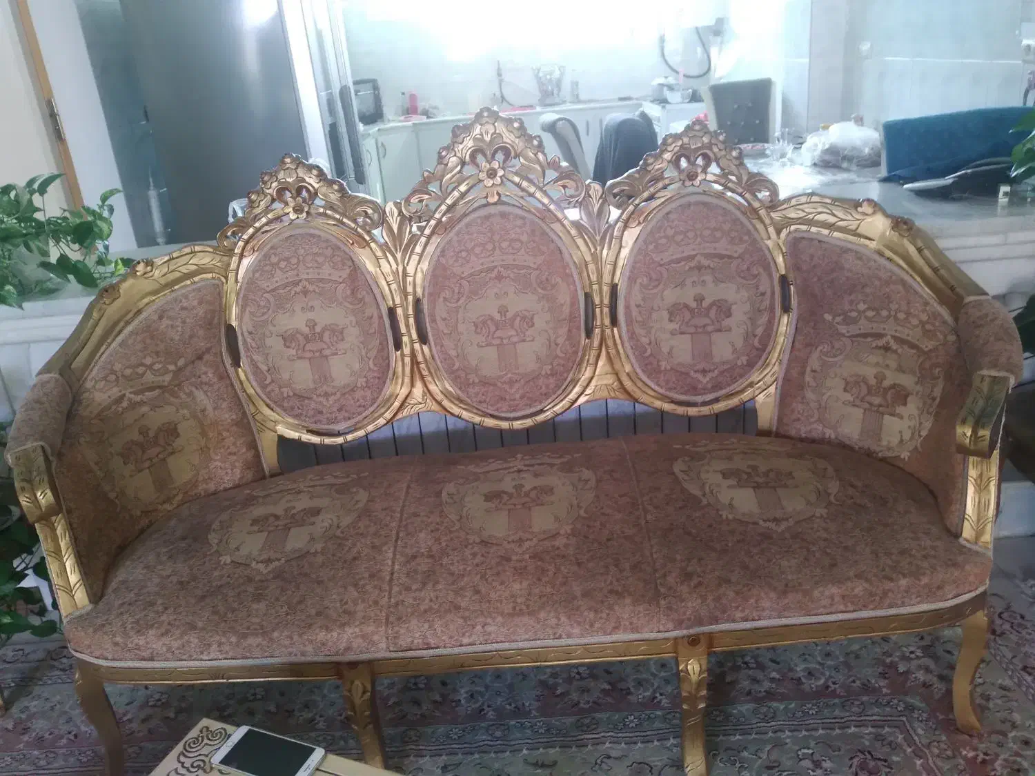 مبلمان سلطنتی|مبلمان خانگی و میز عسلی|مبارکه, |دیوار