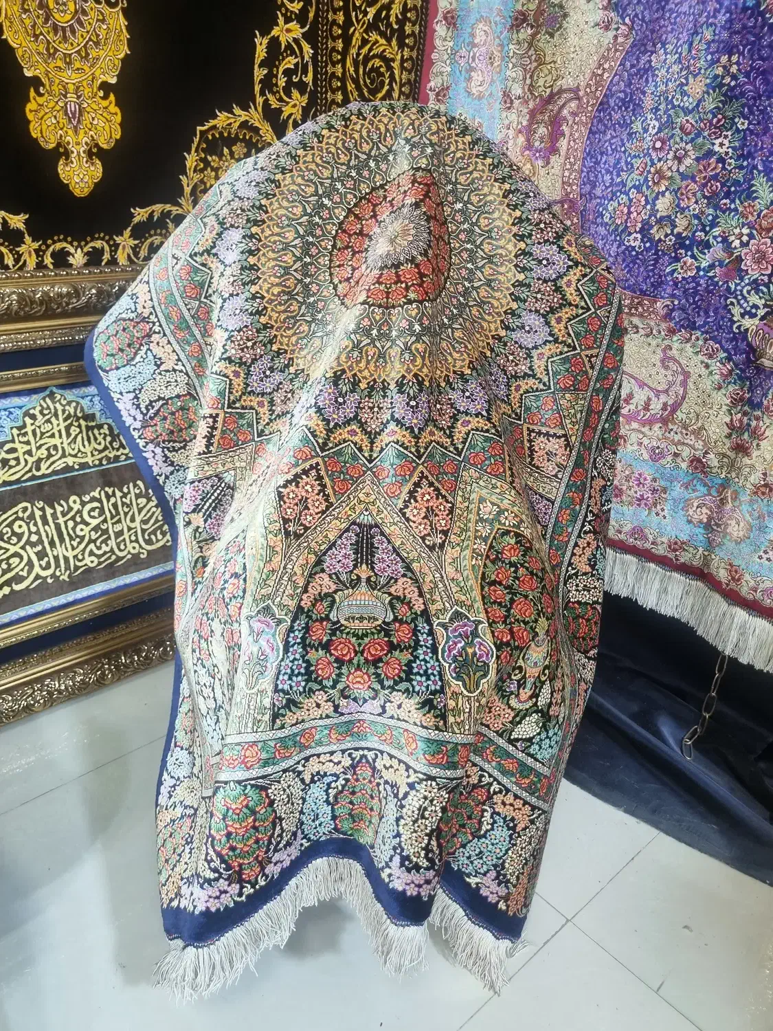 فرش زرع و نیم تمام ابریشم دستباف قم|فرش|کرج, عظیمیه|دیوار