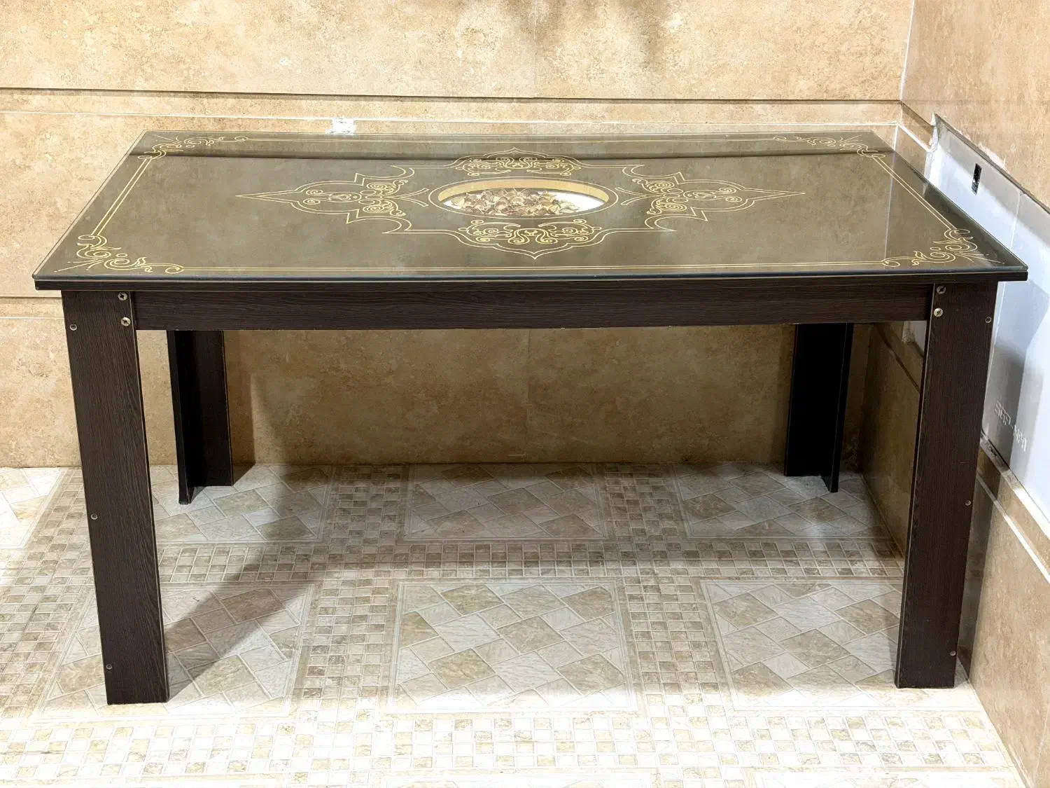 میز ناهارخوری|میز و صندلی غذاخوری|آبدانان, |دیوار