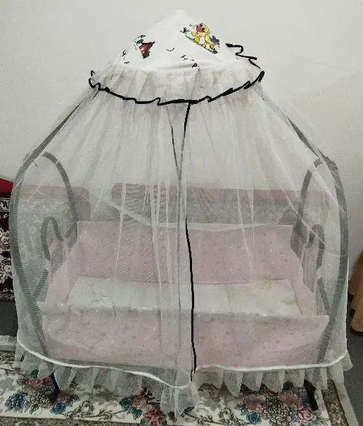 گهواره نوزادی، تاب، ساک کودک|اسباب و اثاث بچه|تاکستان, |دیوار