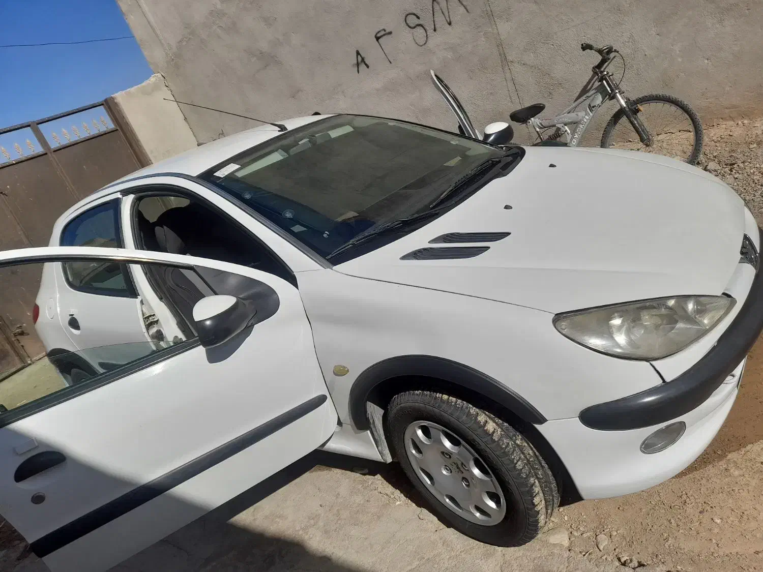 ۲۰۶تیپ ۲|خودرو سواری و وانت|آباده, |دیوار