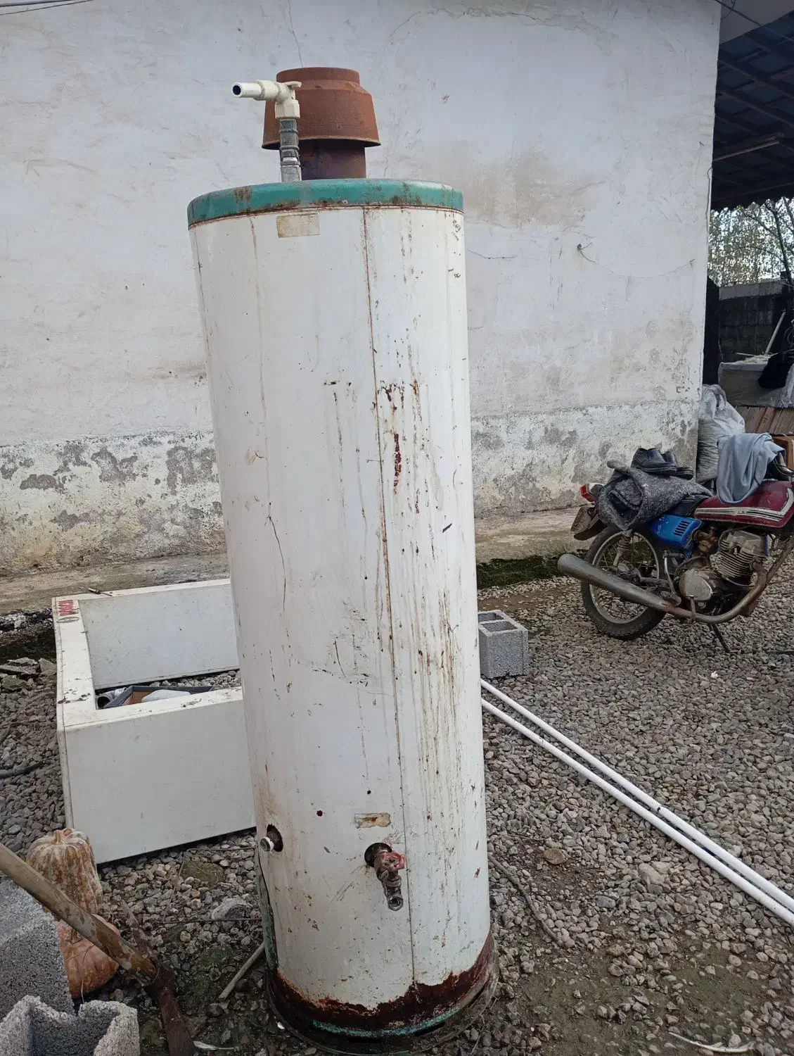 آبگرمکن ایستاده ایران شرق|آبگرمکن، پکیج، شوفاژ|تولم شهر, |دیوار