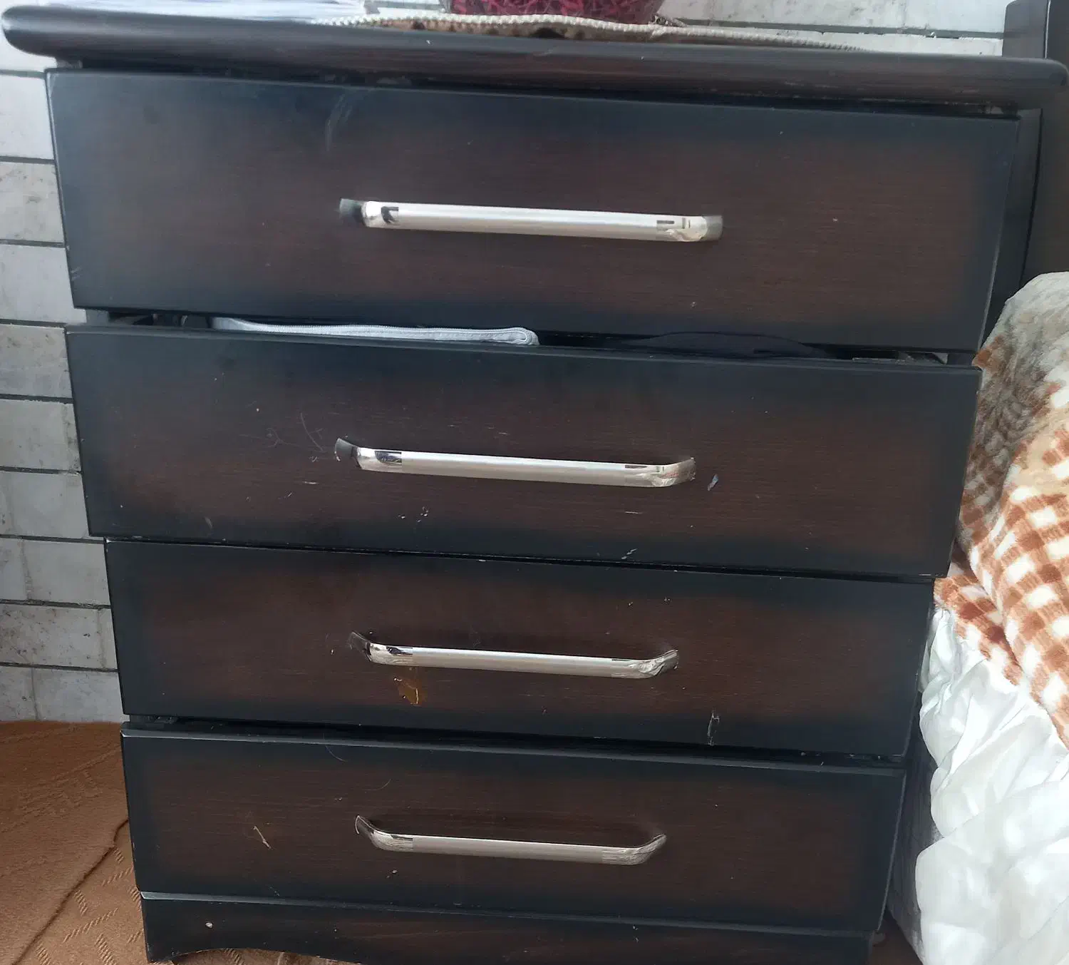 تخت و کمد و داور|تخت و سرویس خواب|فردوس (خراسان), |دیوار