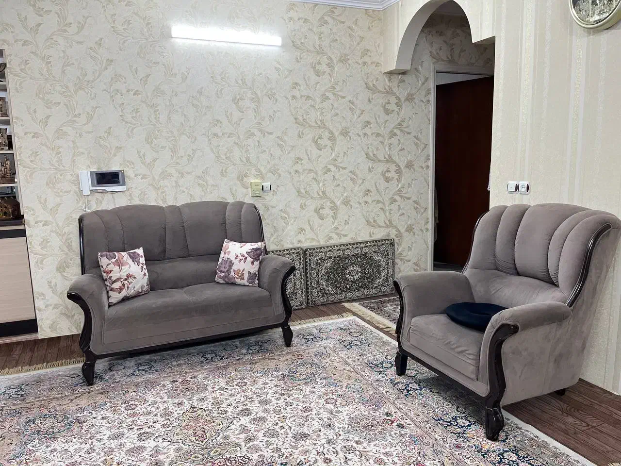 مبل و میزتلویزیون|مبلمان خانگی و میز عسلی|بابل, |دیوار