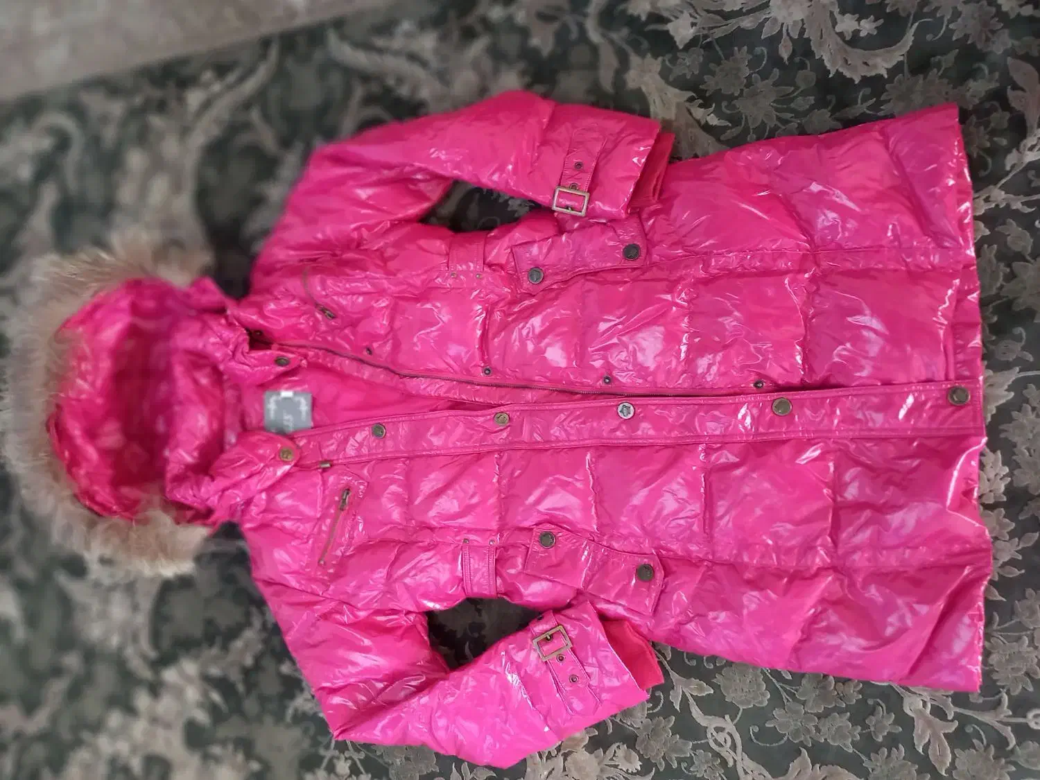 کاپشن دخترانه|کفش و لباس بچه|اندیشه, اندیشه فاز ۴|دیوار