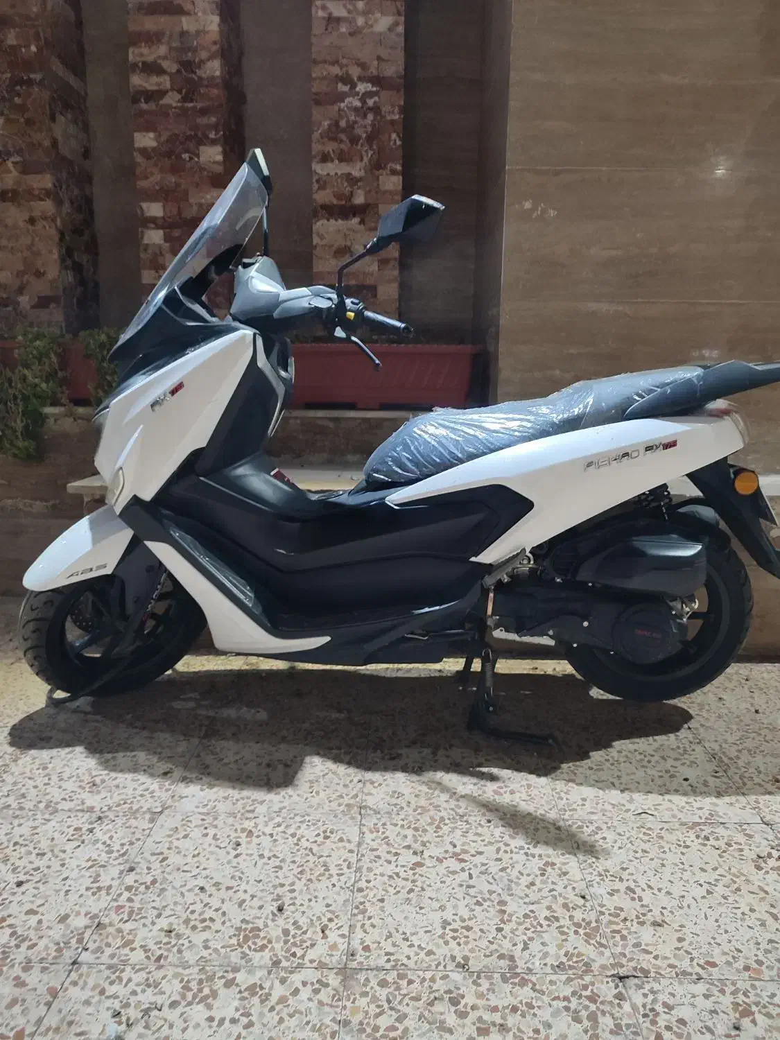 موتور طرحnmax|موتورسیکلت|قرچک, شهرک طلائیه|دیوار