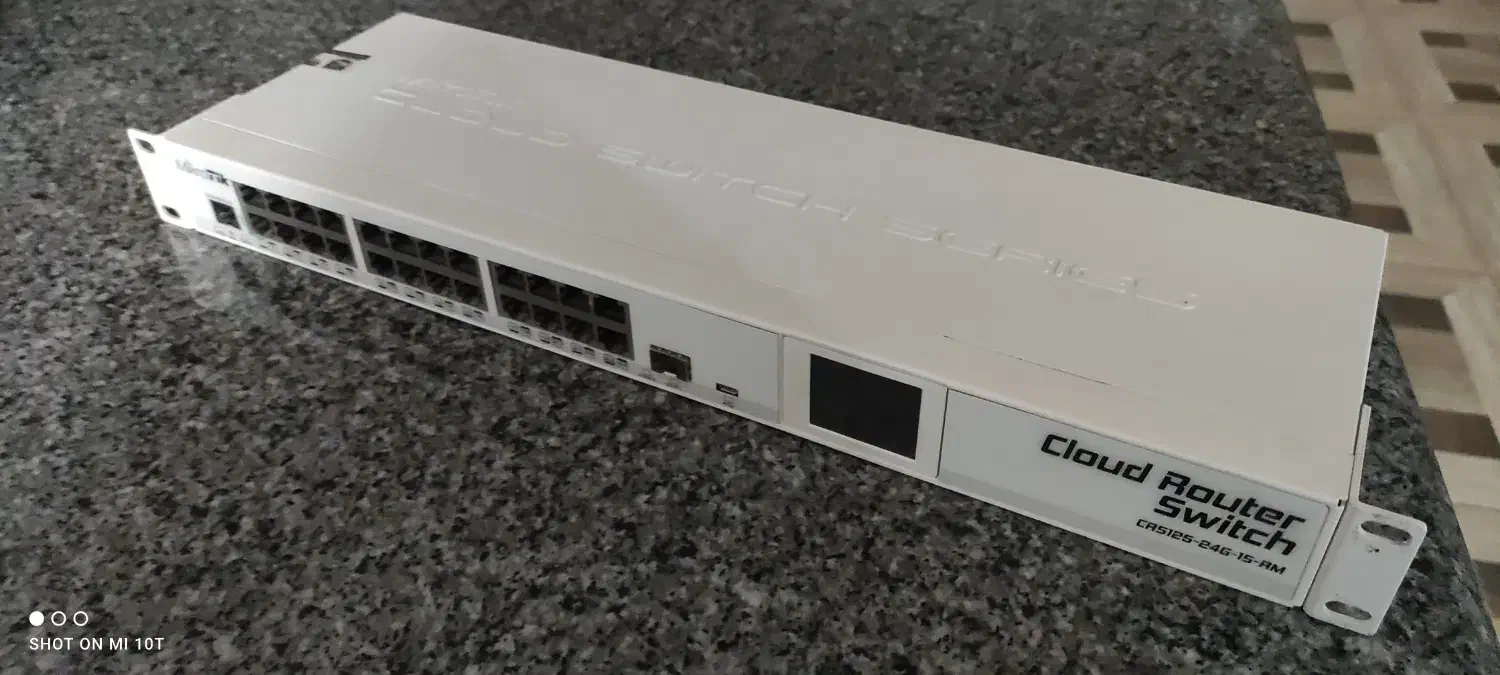 سوییچ CRS125-24G-1S-RM|مودم و تجهیزات شبکه|جهرم, |دیوار