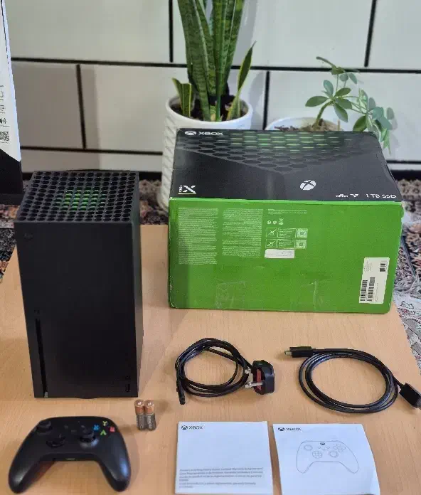 ایکس باکس series x و مانیتور ۲۷ msi|کنسول، بازی ویدئویی و آنلاین|شیراز, زرهی|دیوار