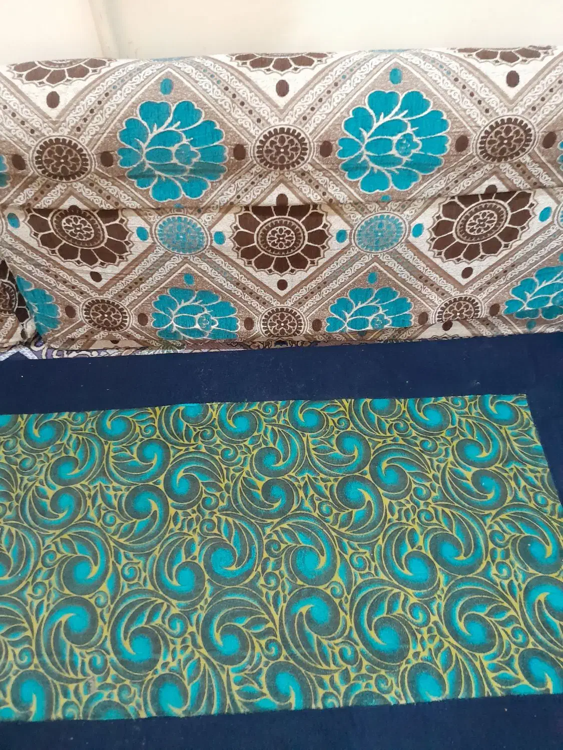 پشتی|پشتی|اهواز, کمپلو جنوبی|دیوار