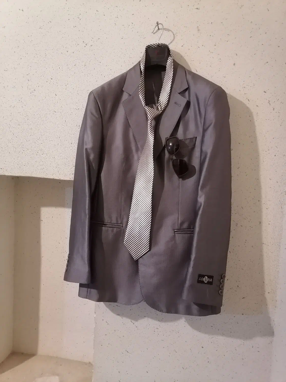 کت شلوار ـ حد نو.|لباس|فیروزآباد (فارس), |دیوار