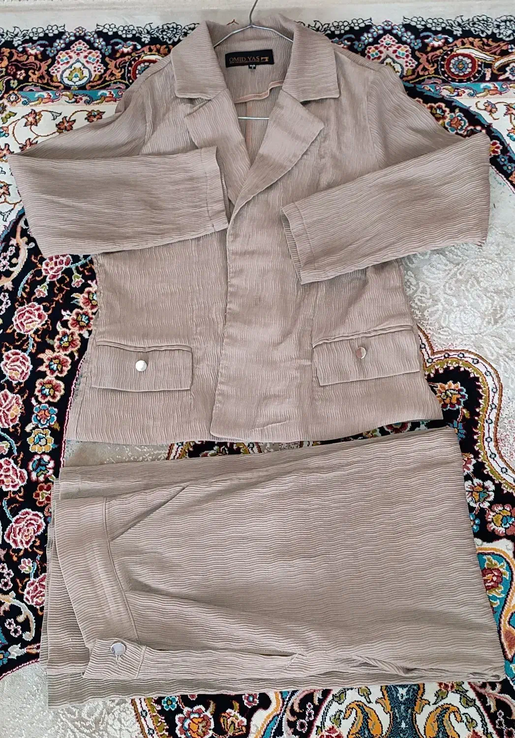 کت و شلوار پیلیسه تن خور معرکه|لباس|گلستان (تهران), |دیوار