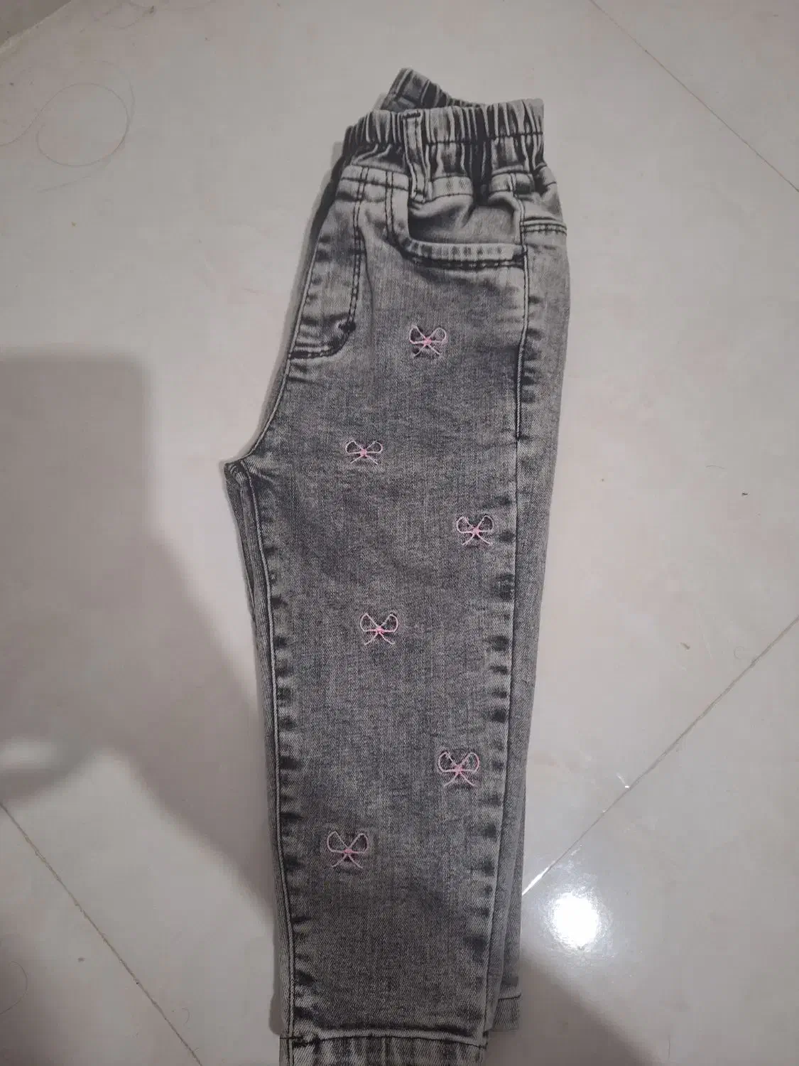 شلوار لی دخترونه|کفش و لباس بچه|رشت, کوی فکوری|دیوار