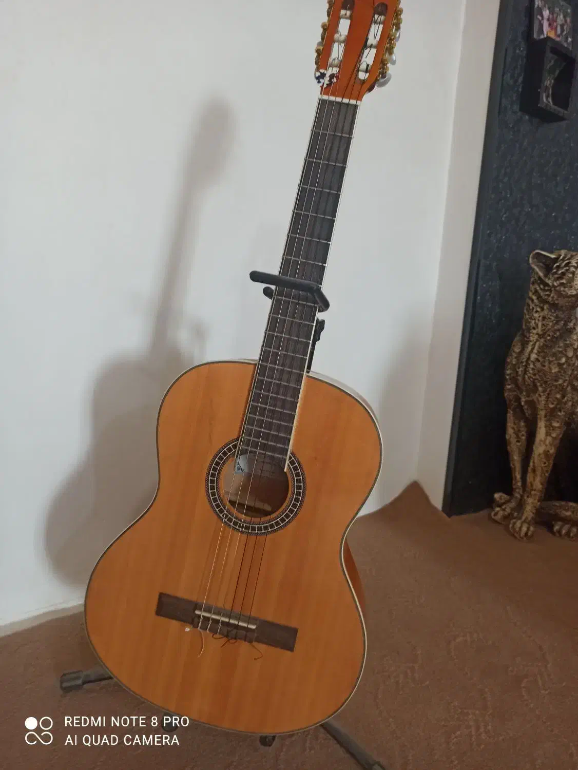 گیتار تمیز چینی خوش دست|گیتار، بیس، امپلیفایر|نوشین شهر, |دیوار