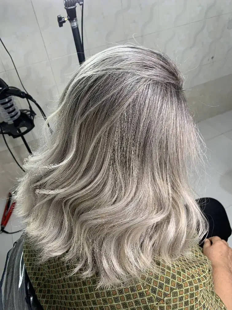 ارائه خدمات زیبایی با قیمت مناسب|خدمات آرایشگری و زیبایی|فولادشهر, B2|دیوار