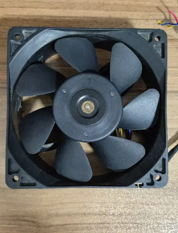 دو عدد توربو فن ۱۲ ولت|قطعات و لوازم جانبی رایانه|بندرعباس, |دیوار