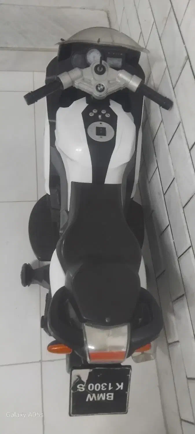 موتور شارژی  BMW|اسباب‌بازی بچه|قم, انسجام|دیوار