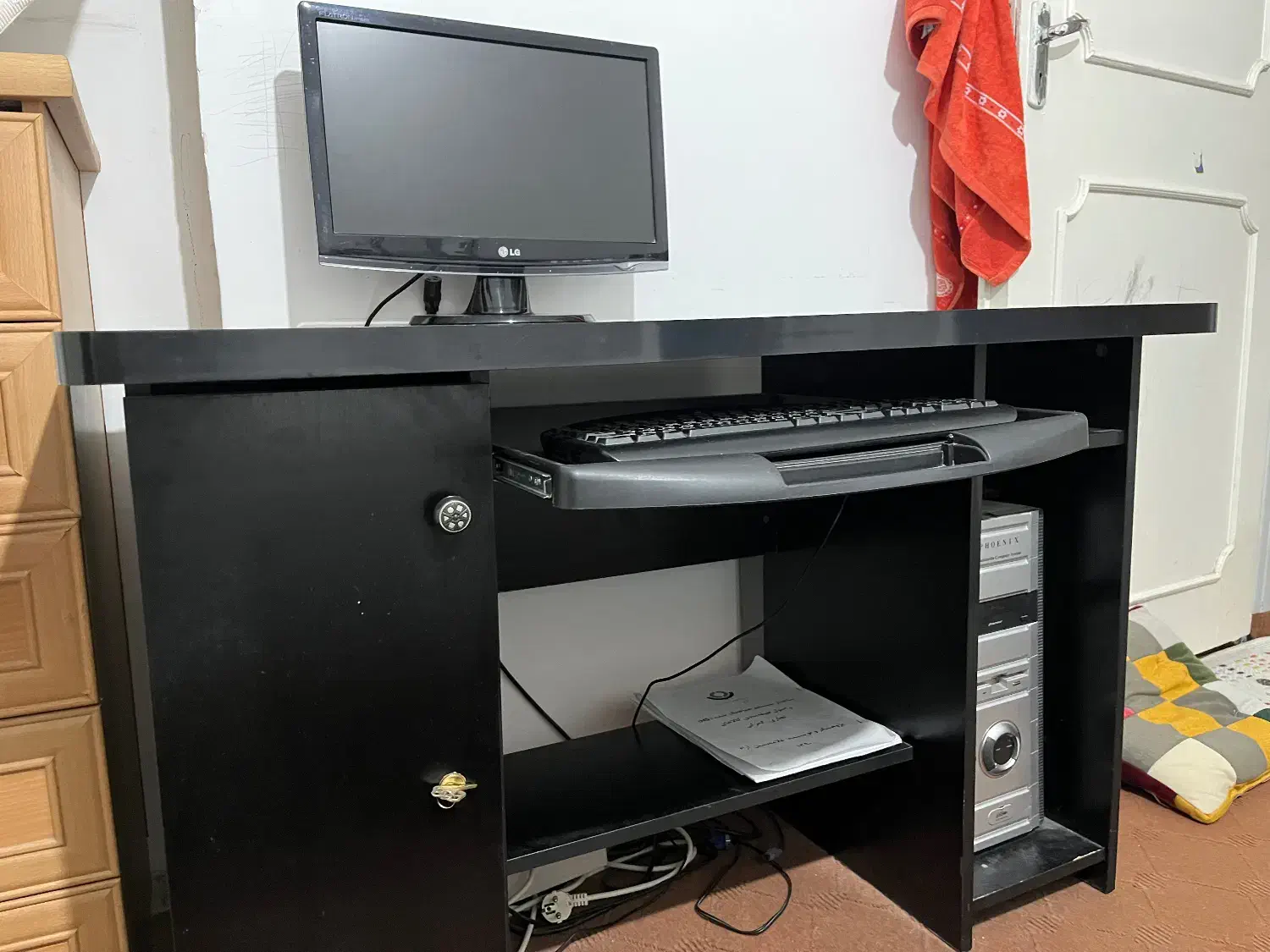 میزکامپیوتر|میز تحریر و کامپیوتر|محمدیه-قزوین, |دیوار