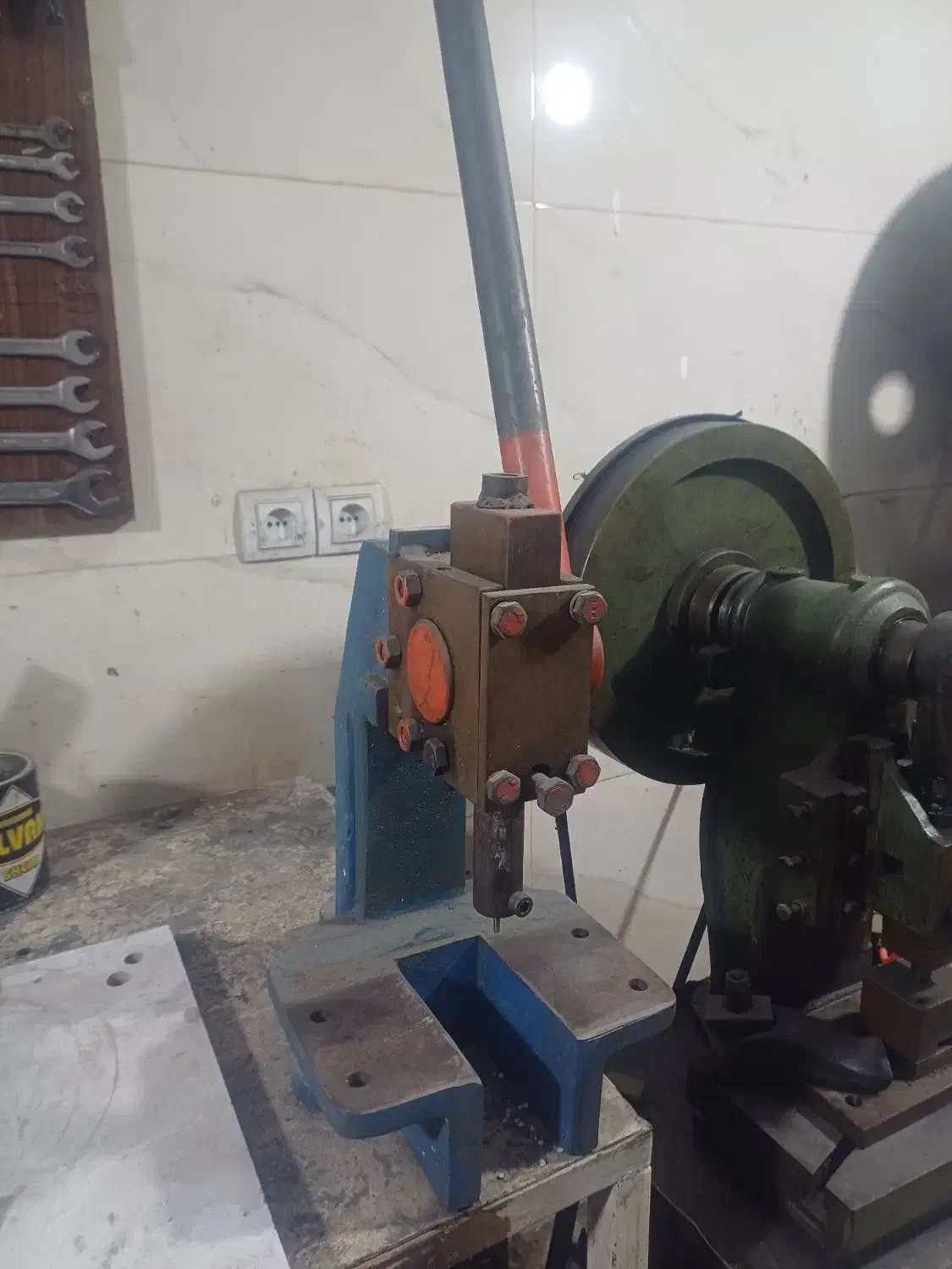 پرس رومیزی ۳۵ کیلویی|ابزارآلات|شیراز, شهرک مدرس|دیوار