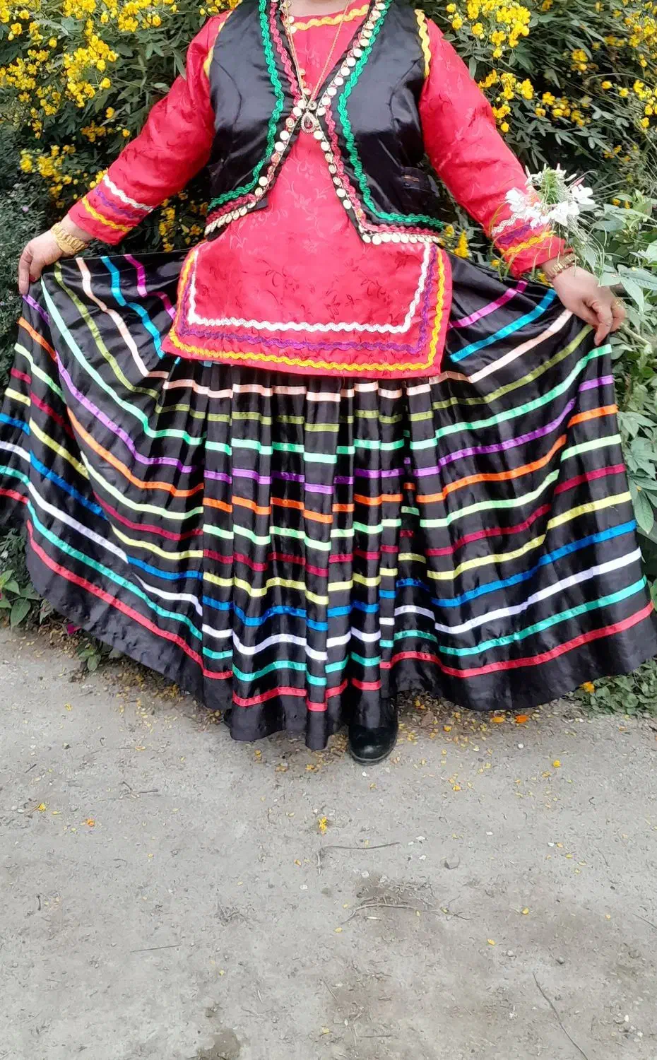 لباس|لباس|صومعه‌سرا, |دیوار