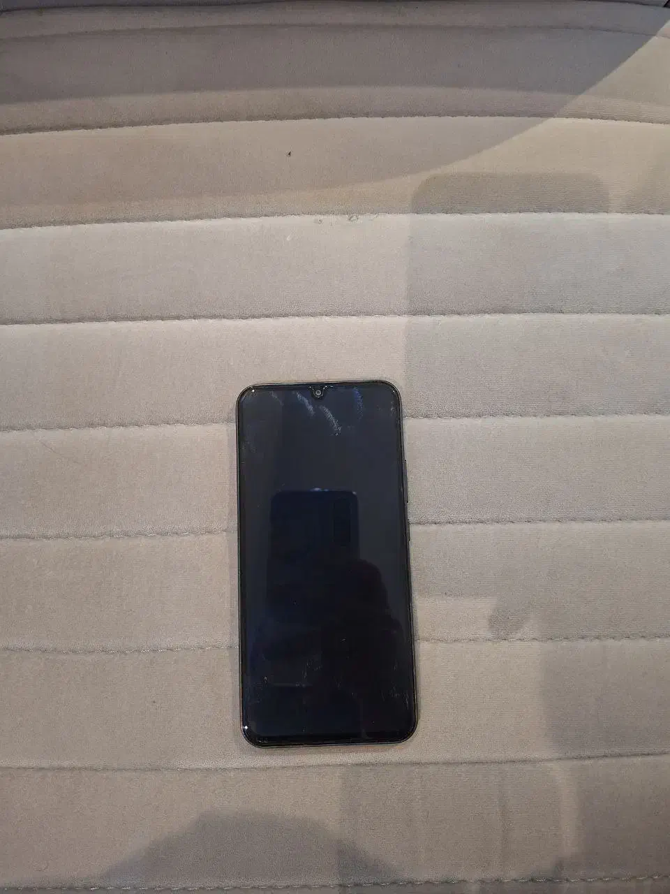 A34 حافظه ۱۲۸ رم ۸ در حد نو|موبایل|تهران, استاد معین|دیوار