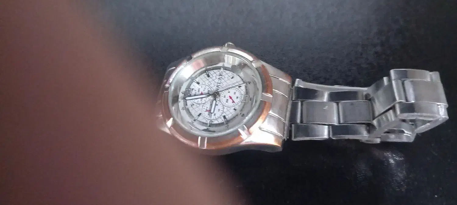 ساعت زنونه زیبا|ساعت|دورود, |دیوار