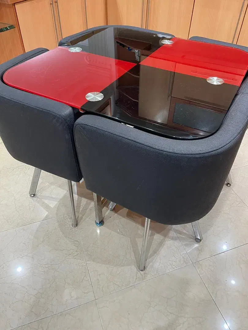 میزناهار خوری/۴نفره/شیشه ای|میز و صندلی غذاخوری|آستارا, |دیوار