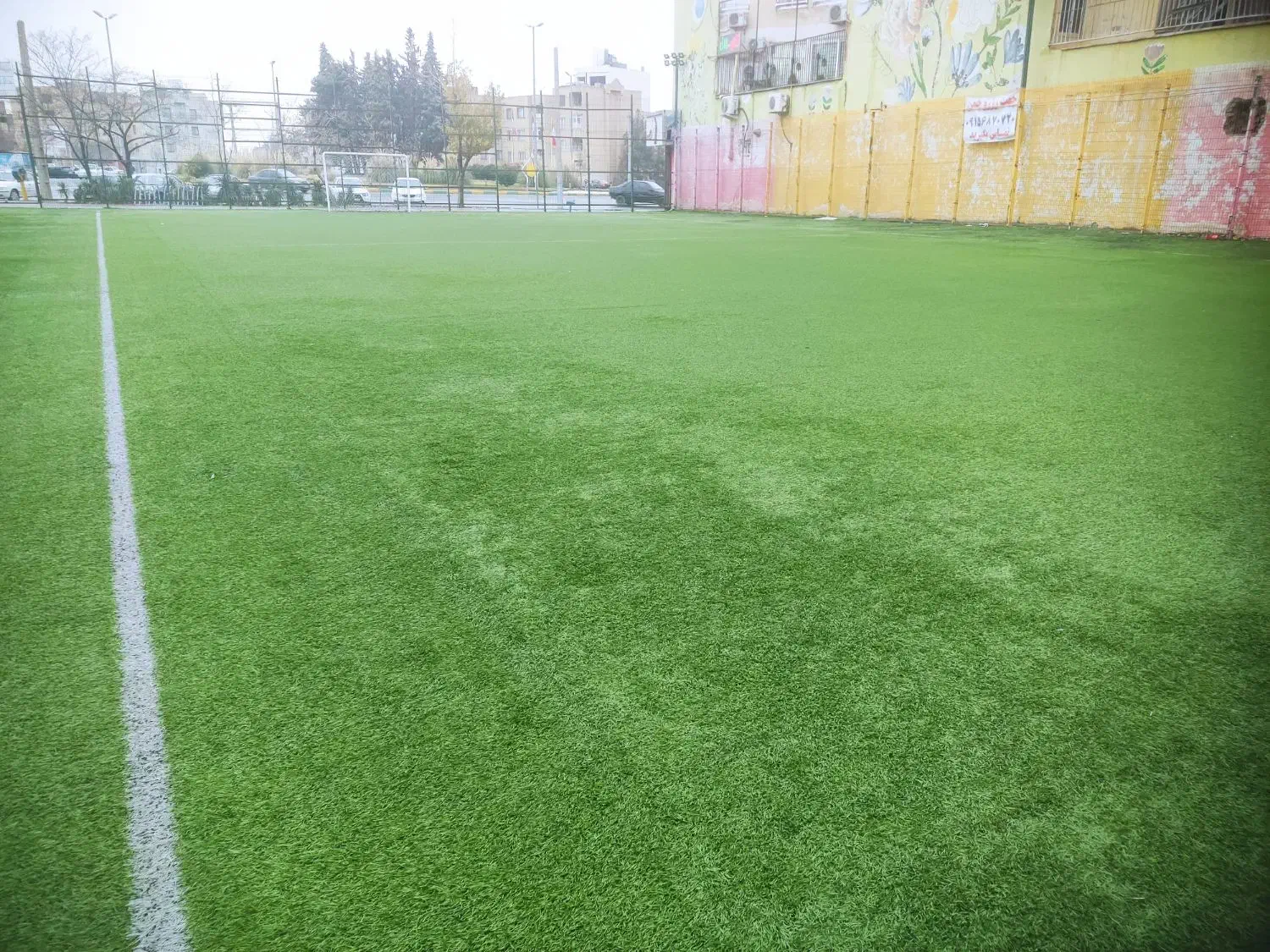 رزرو و اجاره زمین چمن فوتبال|اجارهٔ کوتاه‌مدت دفتر کار و فضای آموزشی|مشهد, جاهد شهر|دیوار
