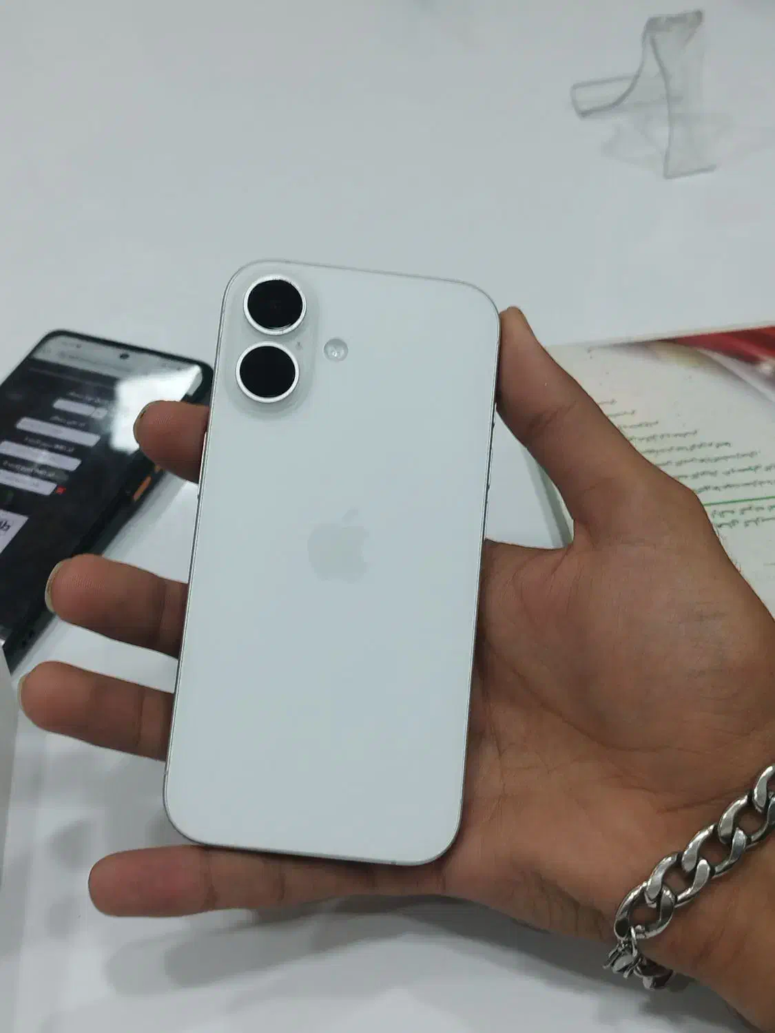 آیفون ۱۶ نرمال|موبایل|شیراز, زند|دیوار