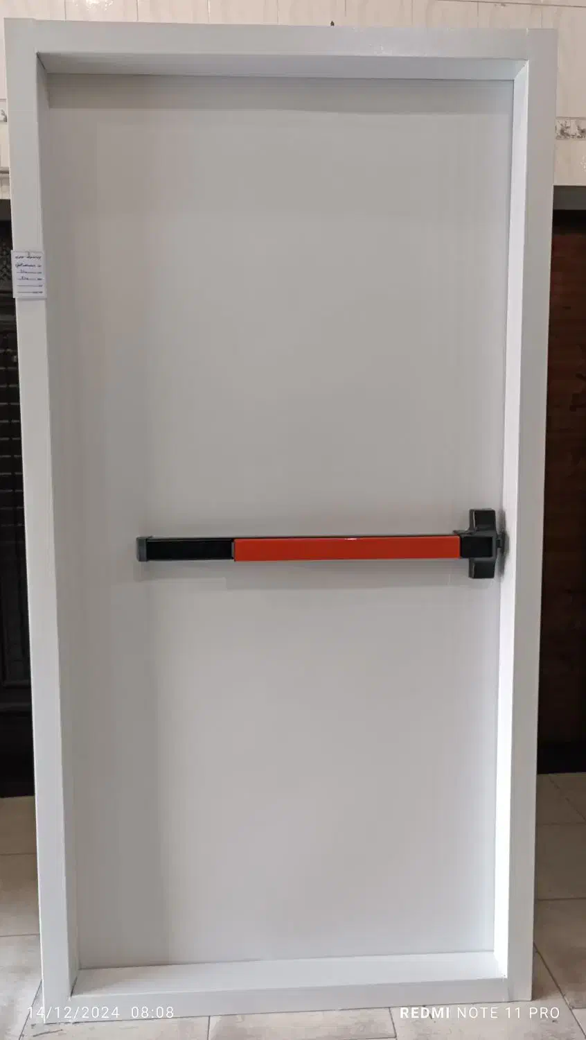 درب ضدحریق درب درب مدرن کلاسیک|مصالح و تجهیزات ساختمان|شیراز, گویم|دیوار