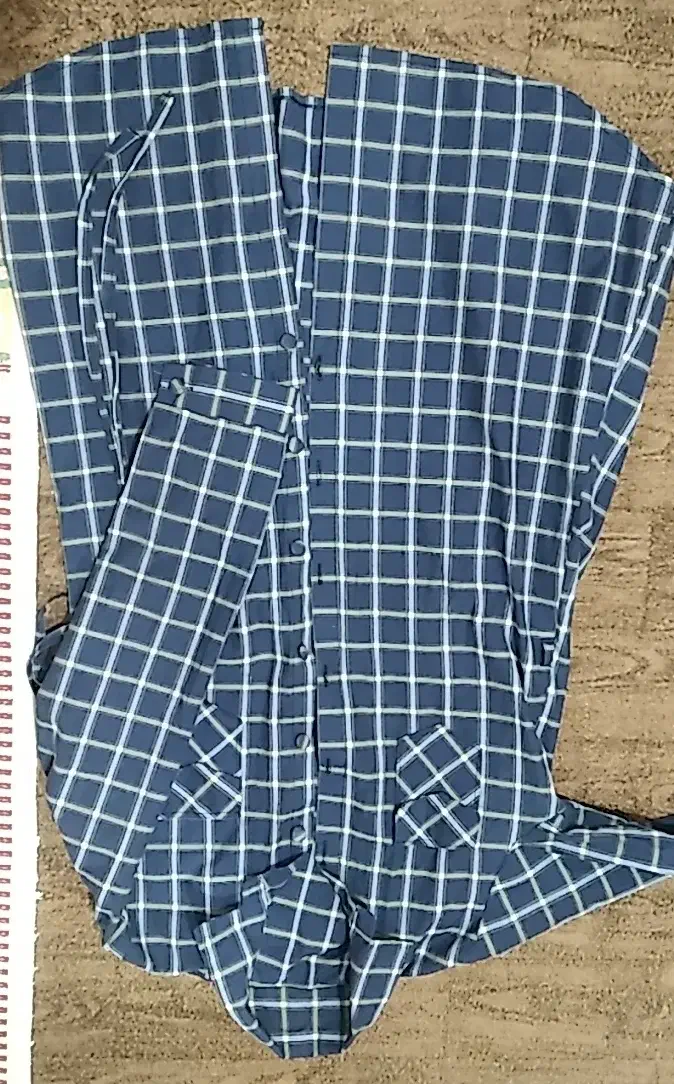 مانتوزنانه|لباس|خوی, |دیوار