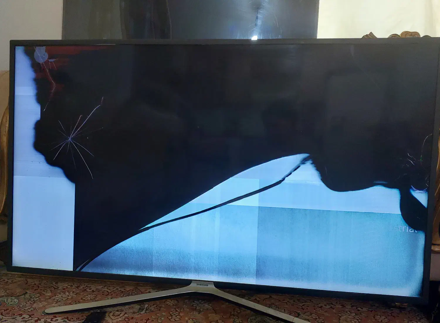 تلویزیون سامسونگ پنل شکسته|تلویزیون و پروژکتور|رشت, گلسار|دیوار