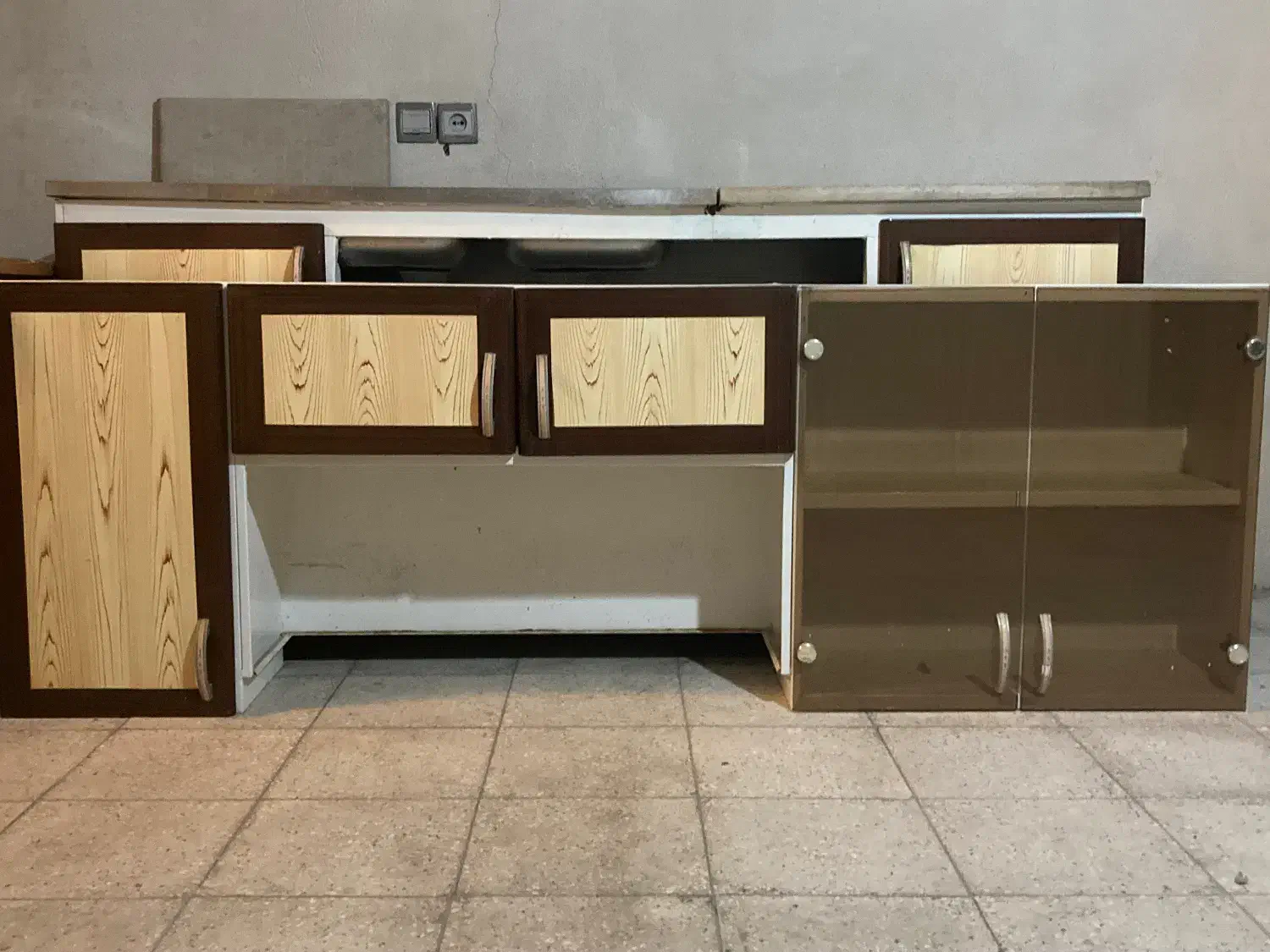 کابینت فلزی|آبچکان و نظمدهنده ظروف|شیراز, سفیرشمالی|دیوار